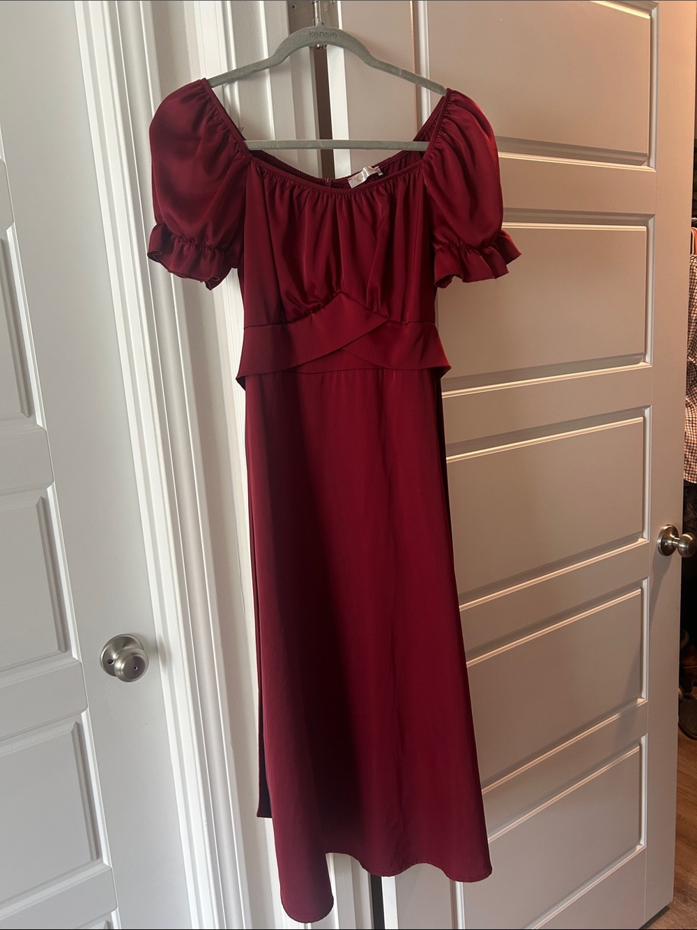 Elegant Burgundy Off-Shoulder Midi Dress with Puff Sleeves